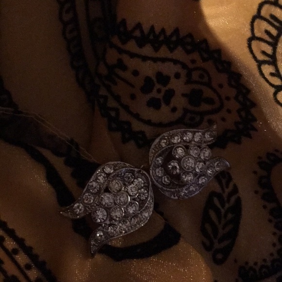 Madam X evening blouse/new w/tags - Picture 6 of 7